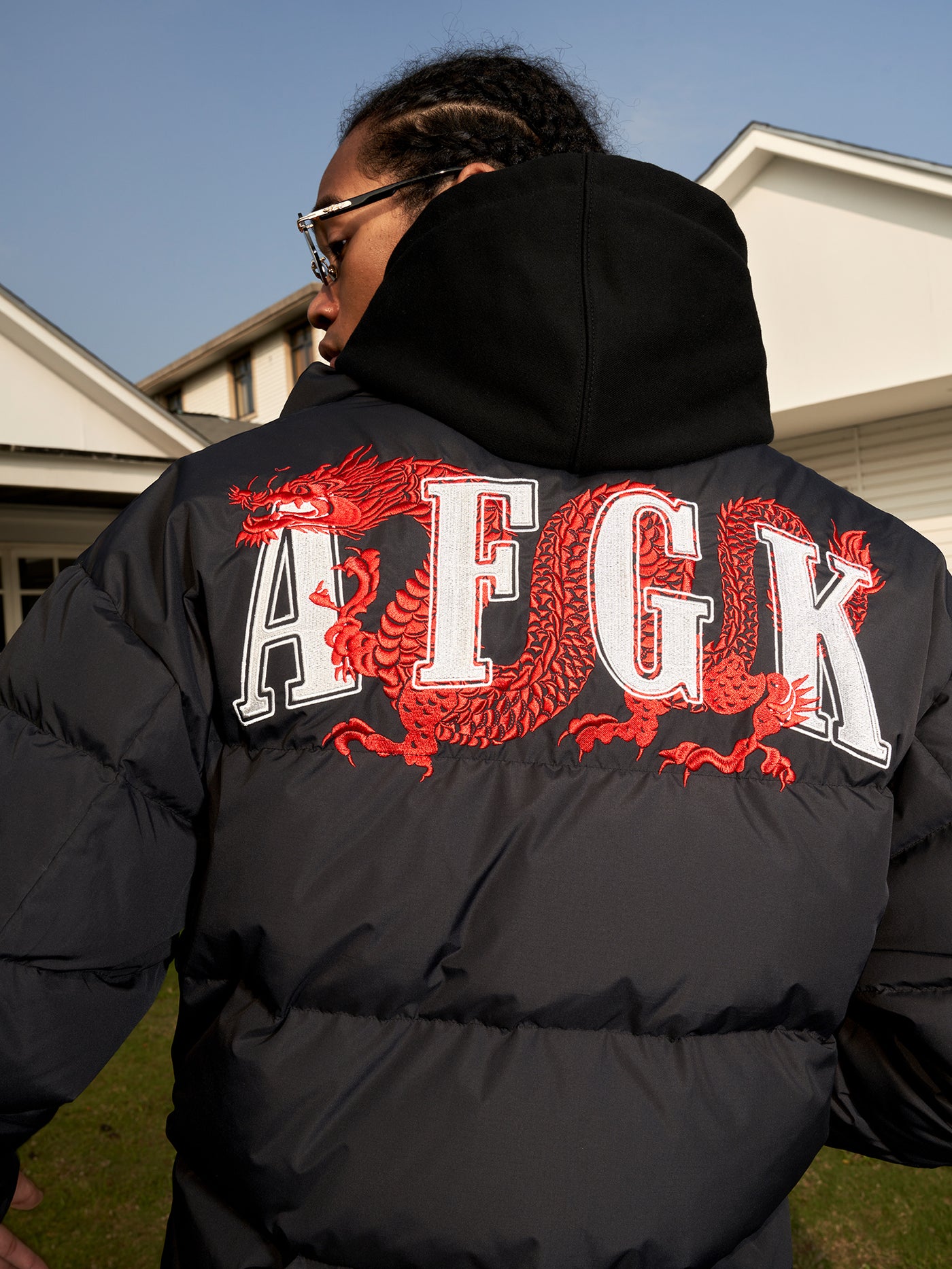 DONCARE(AFGK) “Dragon logo down jacket”