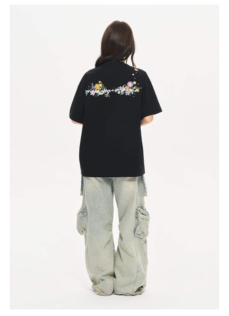 (AFGK) “Floral Embroidery Logo T-Shirt”