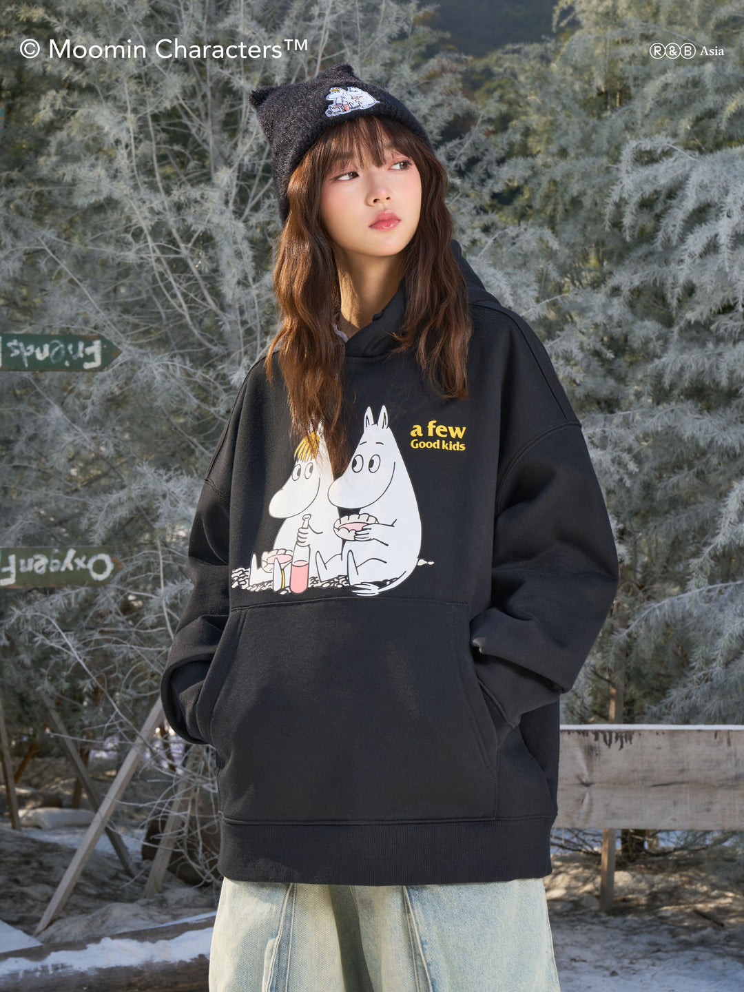 AFGK × MOOMIN “Graphic logo Hoodie”