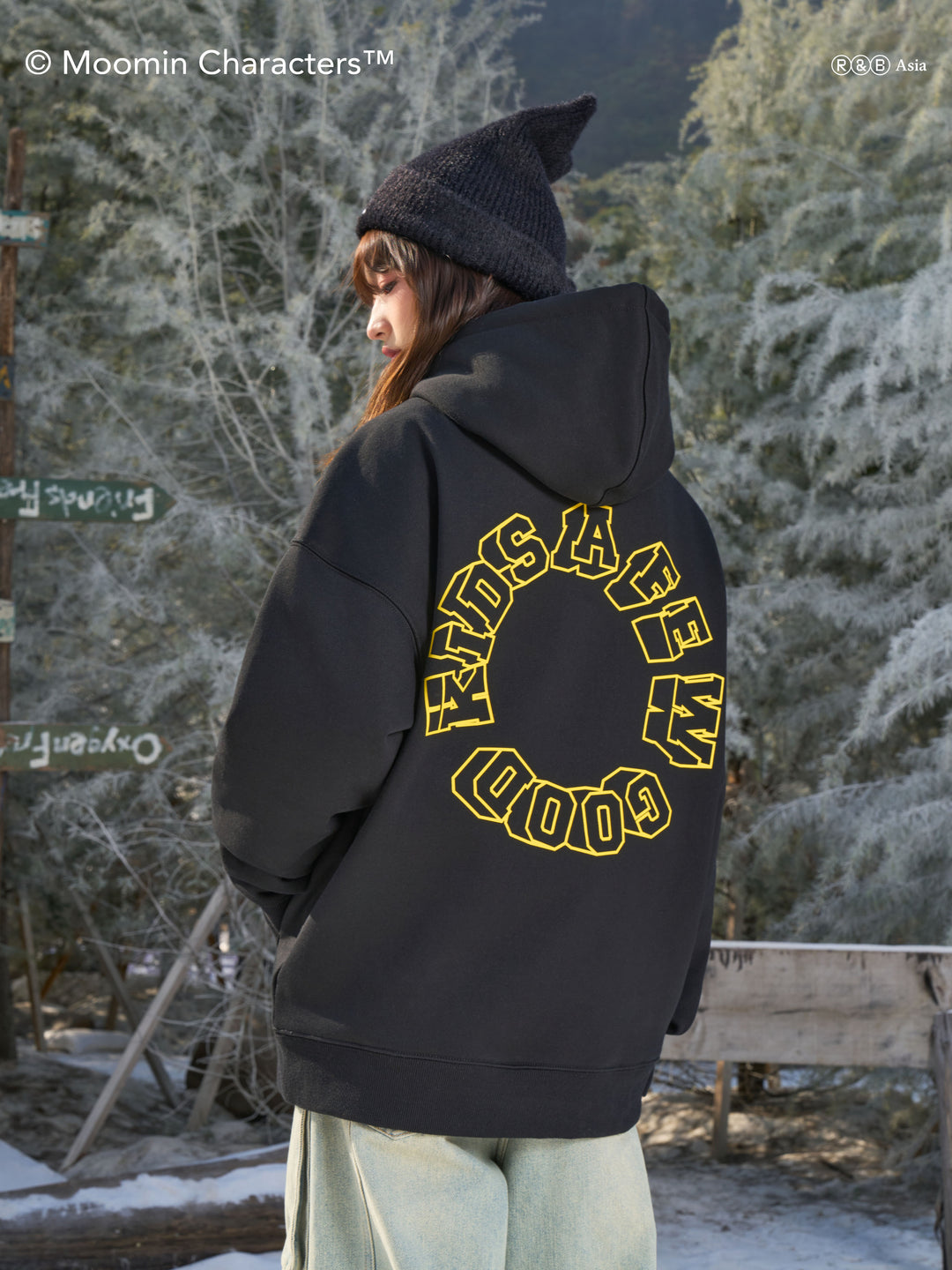 AFGK × MOOMIN “Graphic logo Hoodie”