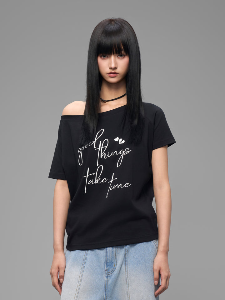 DONCARE(AGFK) "Off-shoulder top shirt"