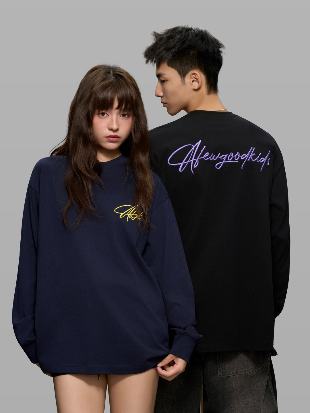 (AFGK) "Script Logo Long-Sleeve T-Shirt"