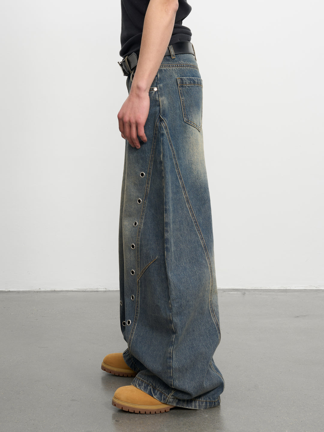 DONCARE(AFGK) "Washed baggy jeans"