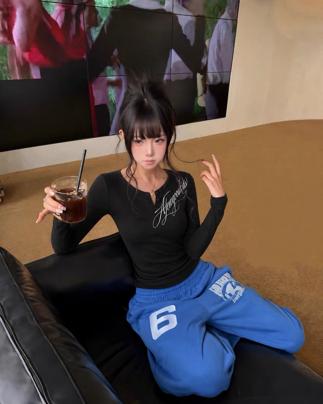 (AFGK) "V-Neck Logo Long Sleeve T-Shirt"
