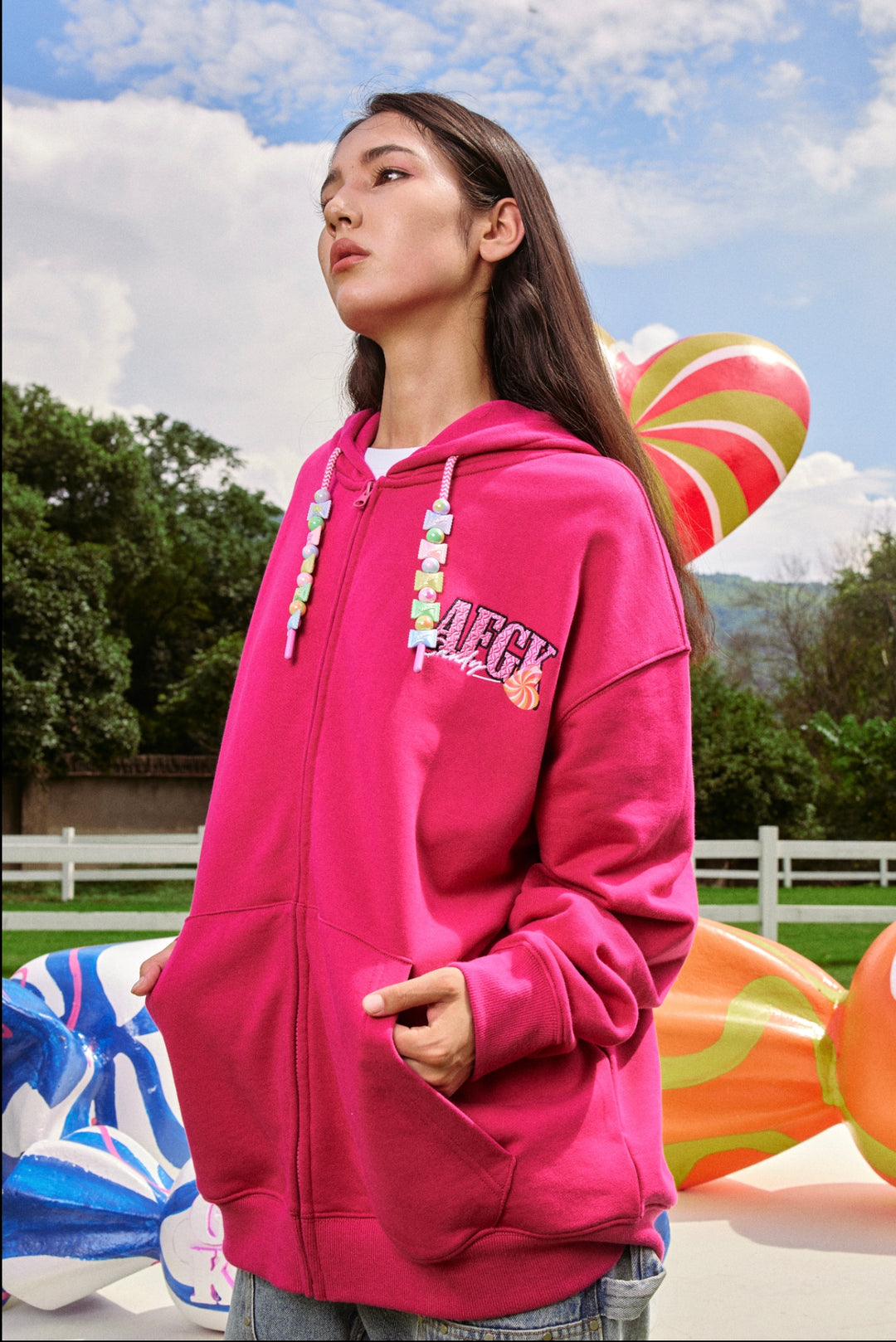 DONCARE(AFGK) "Candy logo zipped hoodie"