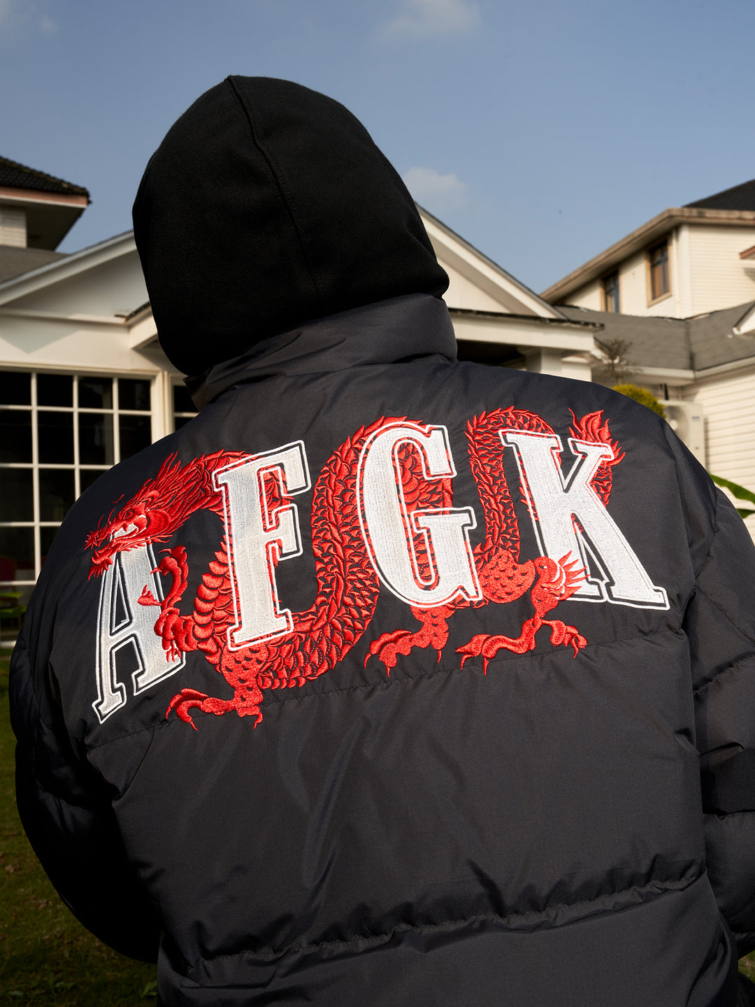 DONCARE(AFGK) “Dragon logo down jacket”