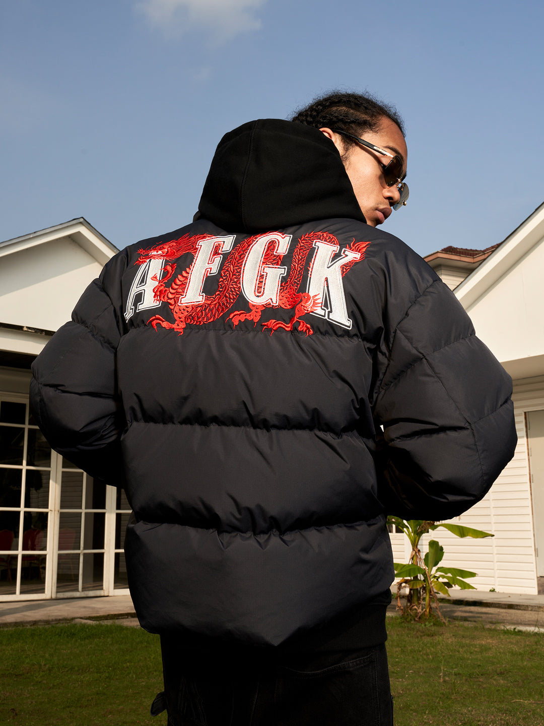 DONCARE(AFGK) “Dragon logo down jacket”