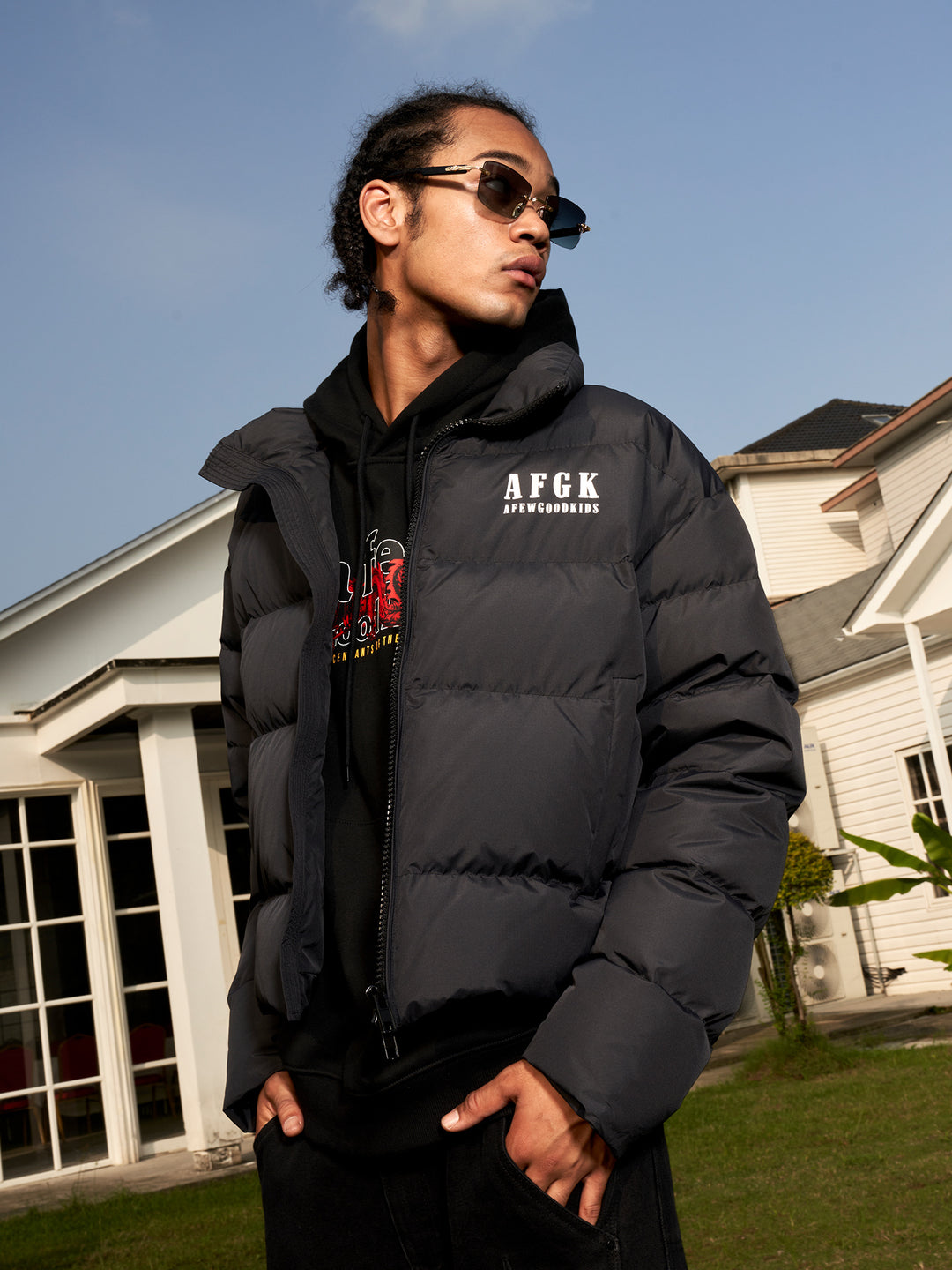 DONCARE(AFGK) “Dragon logo down jacket”