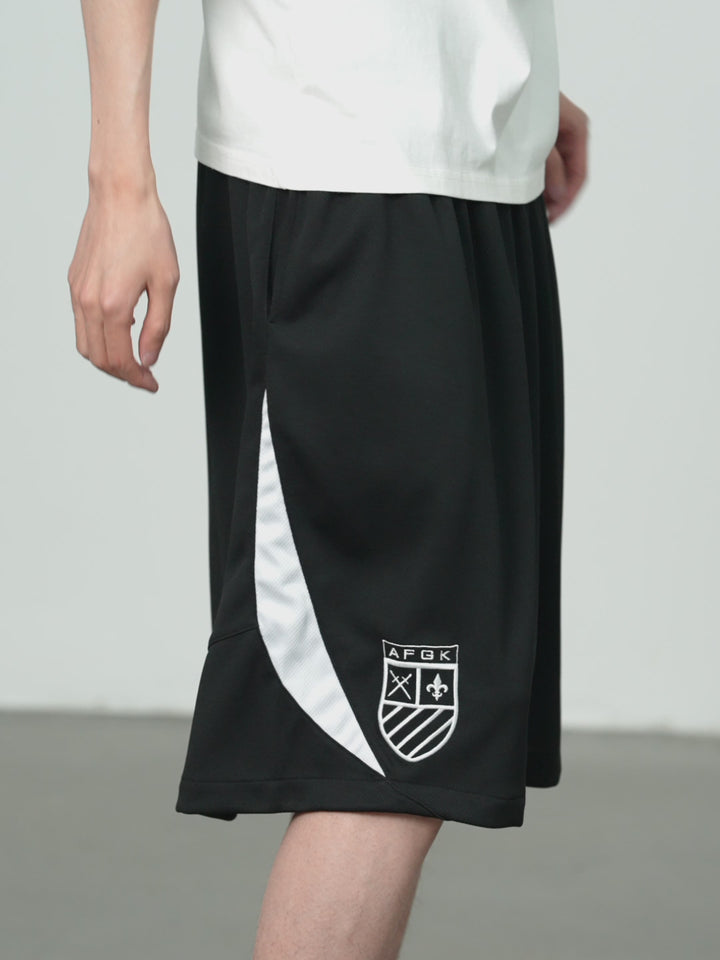DONCARE(AFGK) "Mesh-paneled shorts"