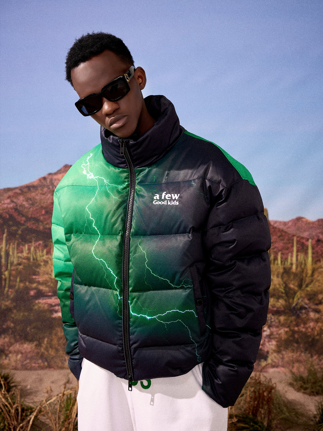 DONCARE(AFGK) "Lightning Logo Down Jacket"